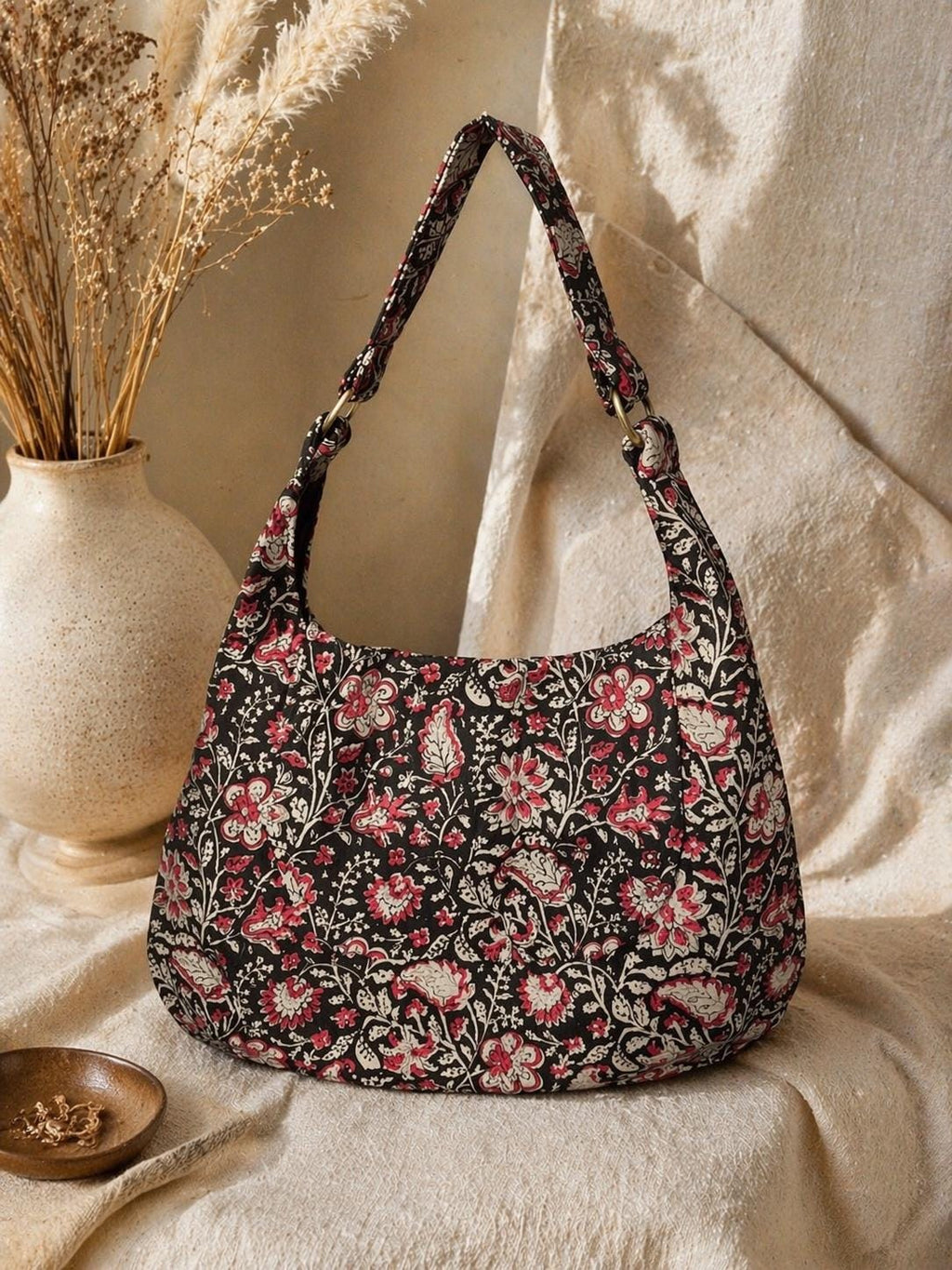 The Kaia Shoulder Bag