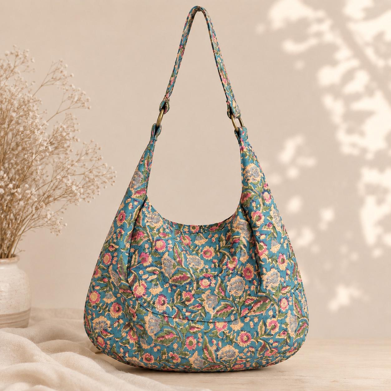 The Soraya Shoulder Bag