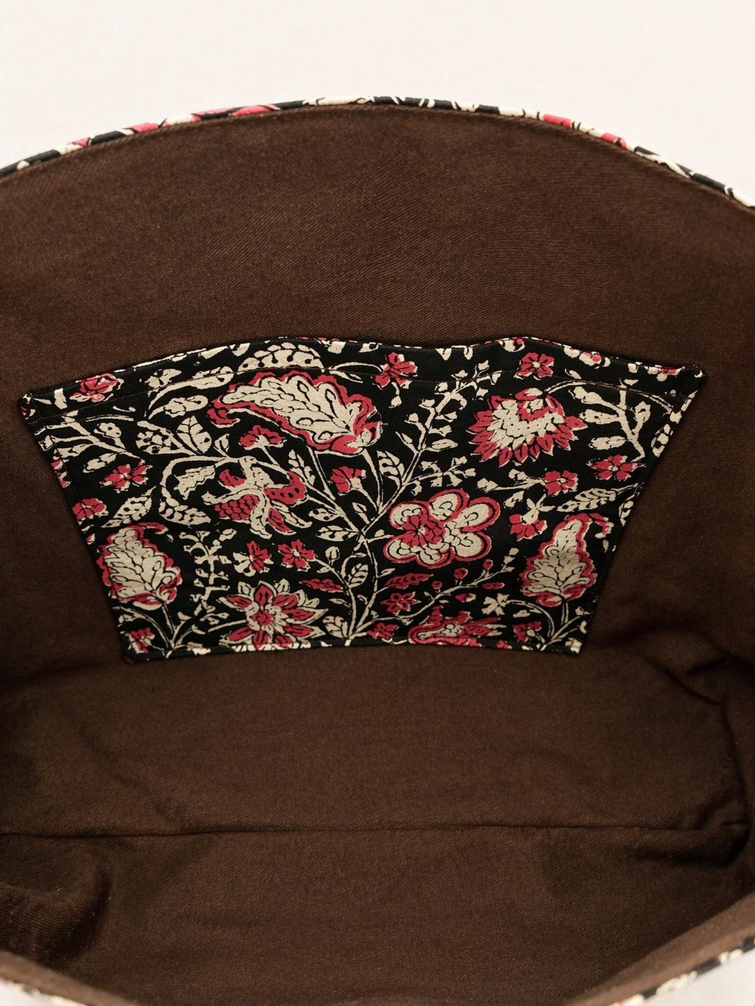 The Kaia Shoulder Bag